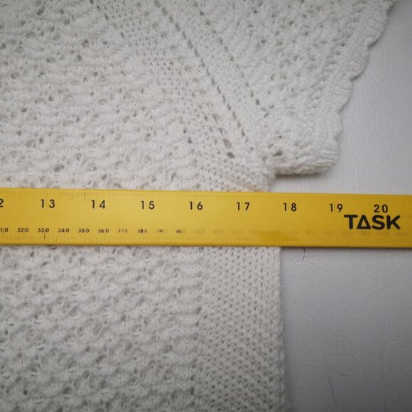2 / $30.00 - Laura Petites Ladies Size XS White Lightweight Knit Sweater - Picture 7 of 9